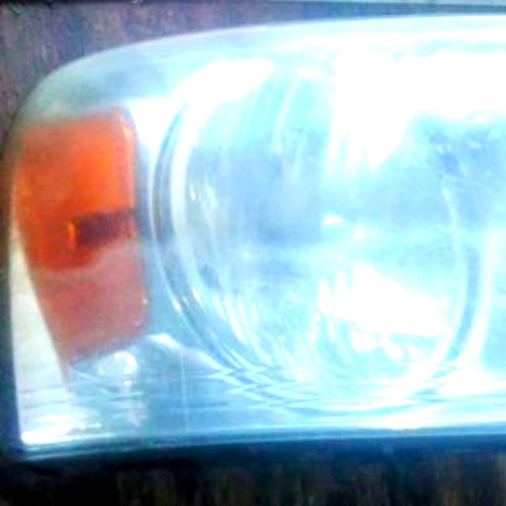 (4) F-150 Headlight Assemblies